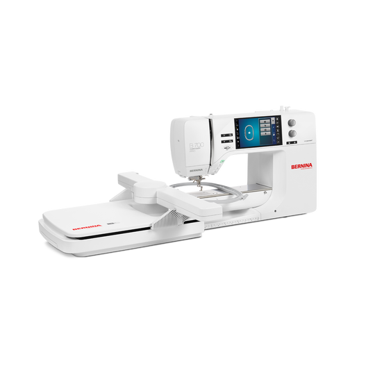 BERNINA 700 PRO Stickmaschine in Weiss mit grossem Stickmodul und farbigem Touchscreen, freigestellt vor schwarzem Hintergrund image number